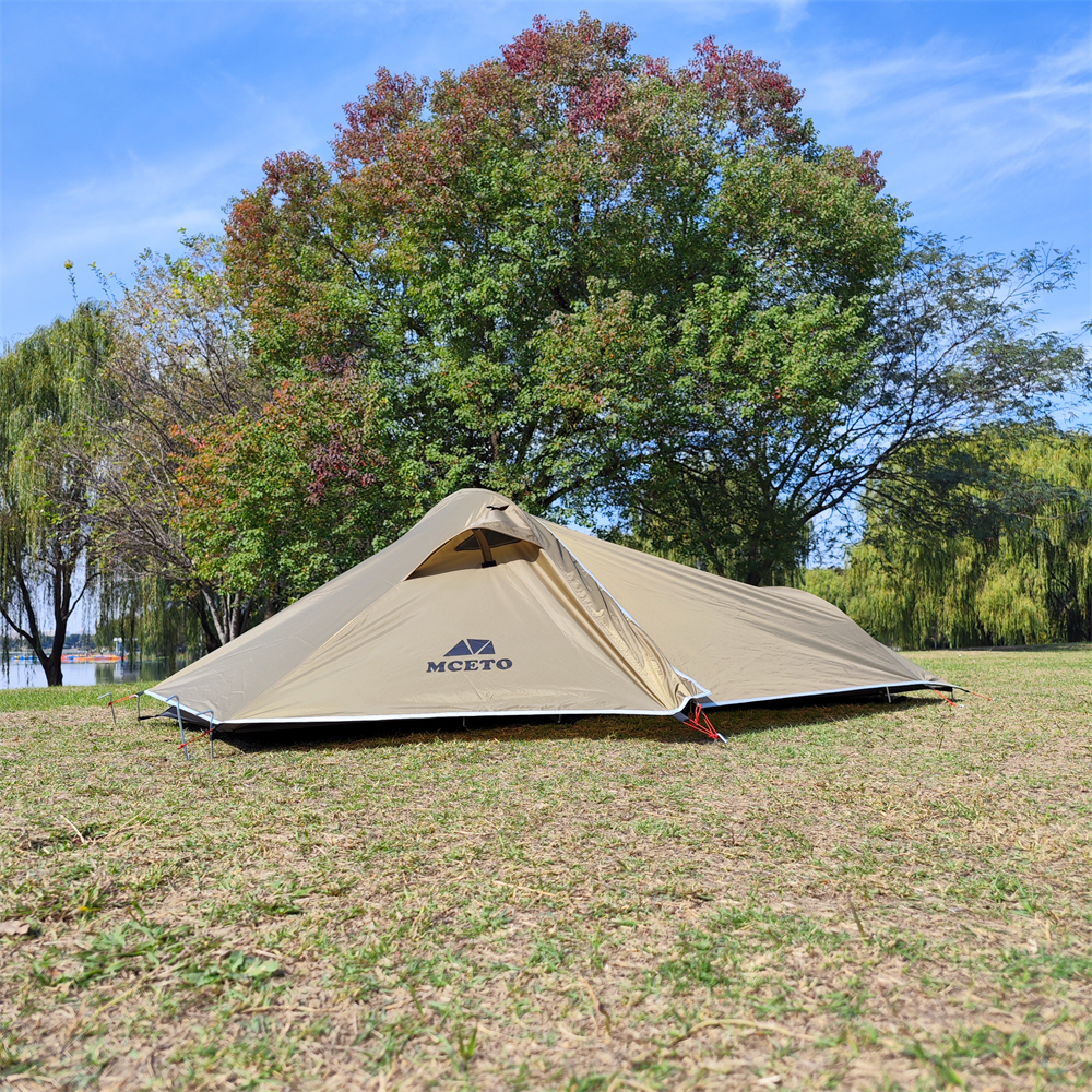 2024 Backpacking Tent 1 Person - огляд і ціна Emergency Mylar Tent